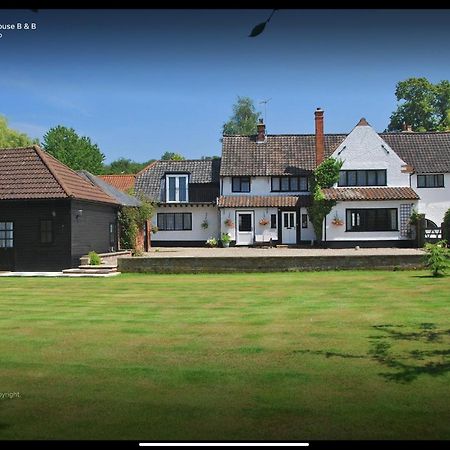 The Bridge Guest House Coltishall Exterior photo