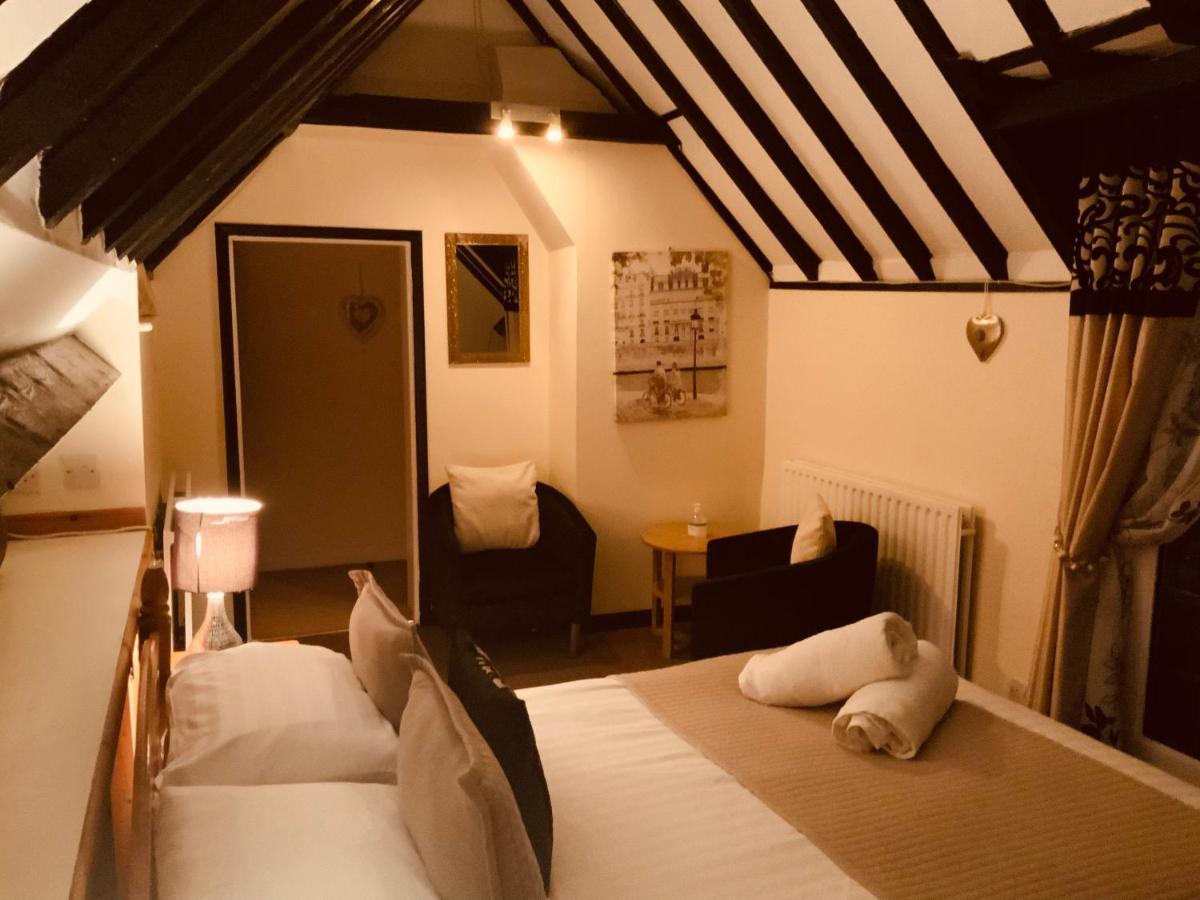 The Bridge Guest House Coltishall Exterior photo